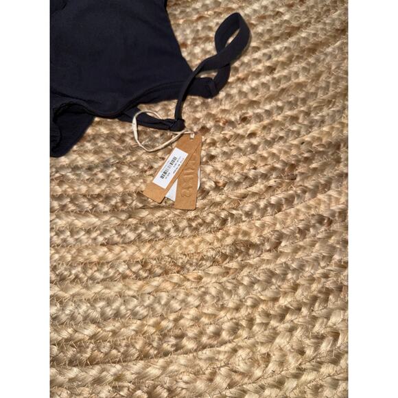 Skims triangle bralette in onyx size 2Xl - NEW - Picture 3 of 3